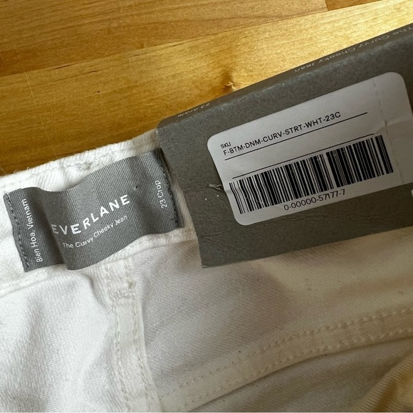 NEW Everlane The Curvy Cheeky Jean High Rise Bone White Size 23 Ankle - Picture 9 of 12